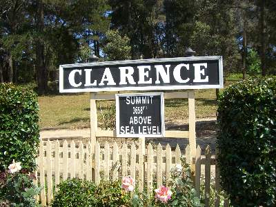 CLARENCE 駅