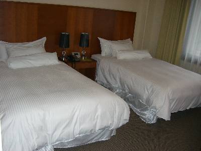 都ホテル客室のベッド
