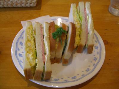 山パントーストミックスサンドイッチ